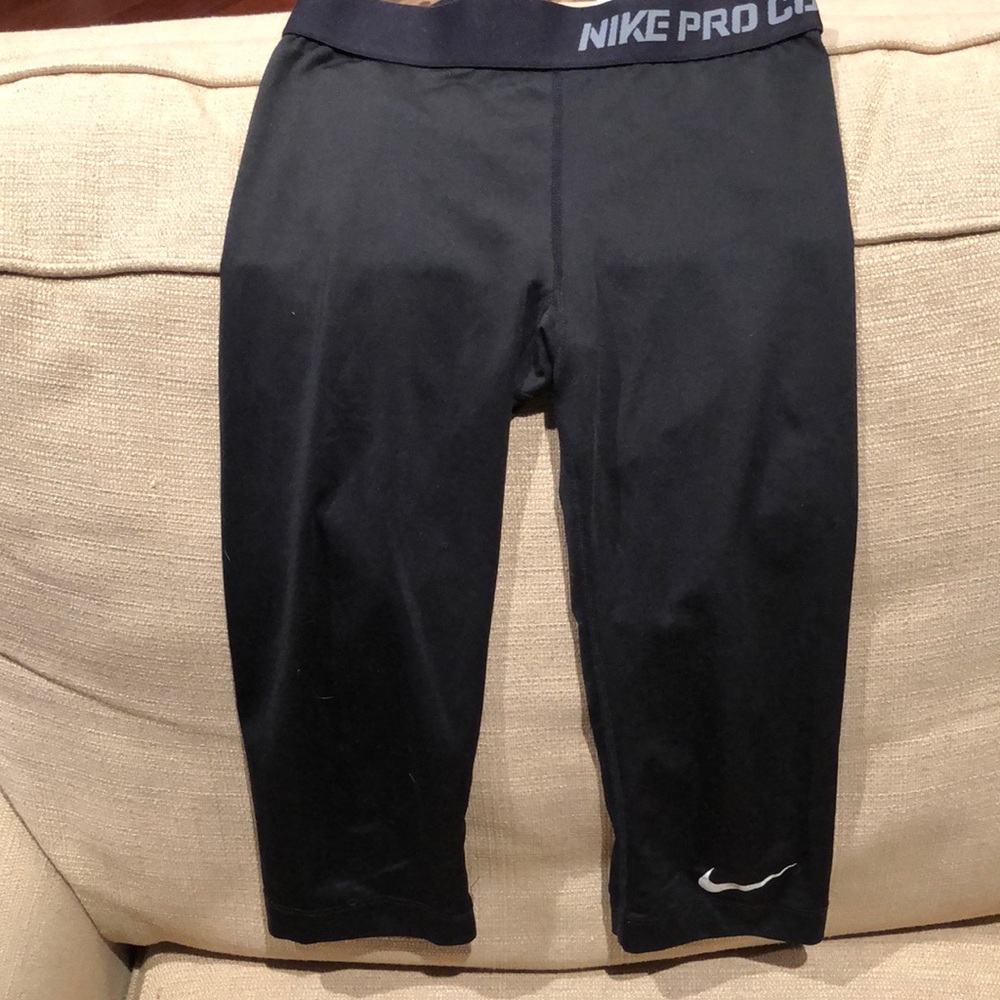 Nike pro combat dri-fit leggings